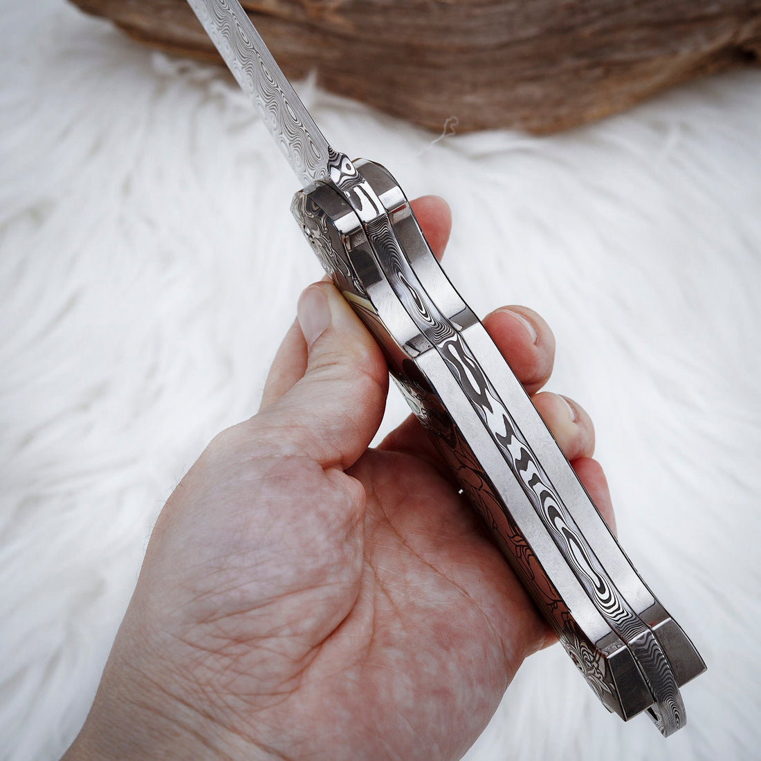 What Kind of Screws Do I Need for Pocket Knives?