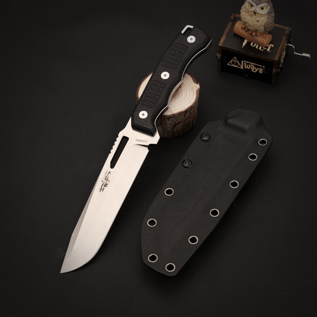 What Does Fixed Blade Knife Mean?