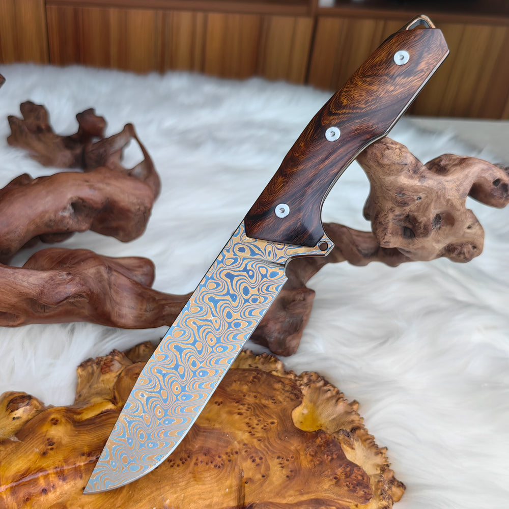 How Much Does a Real Damascus Knife Cost?