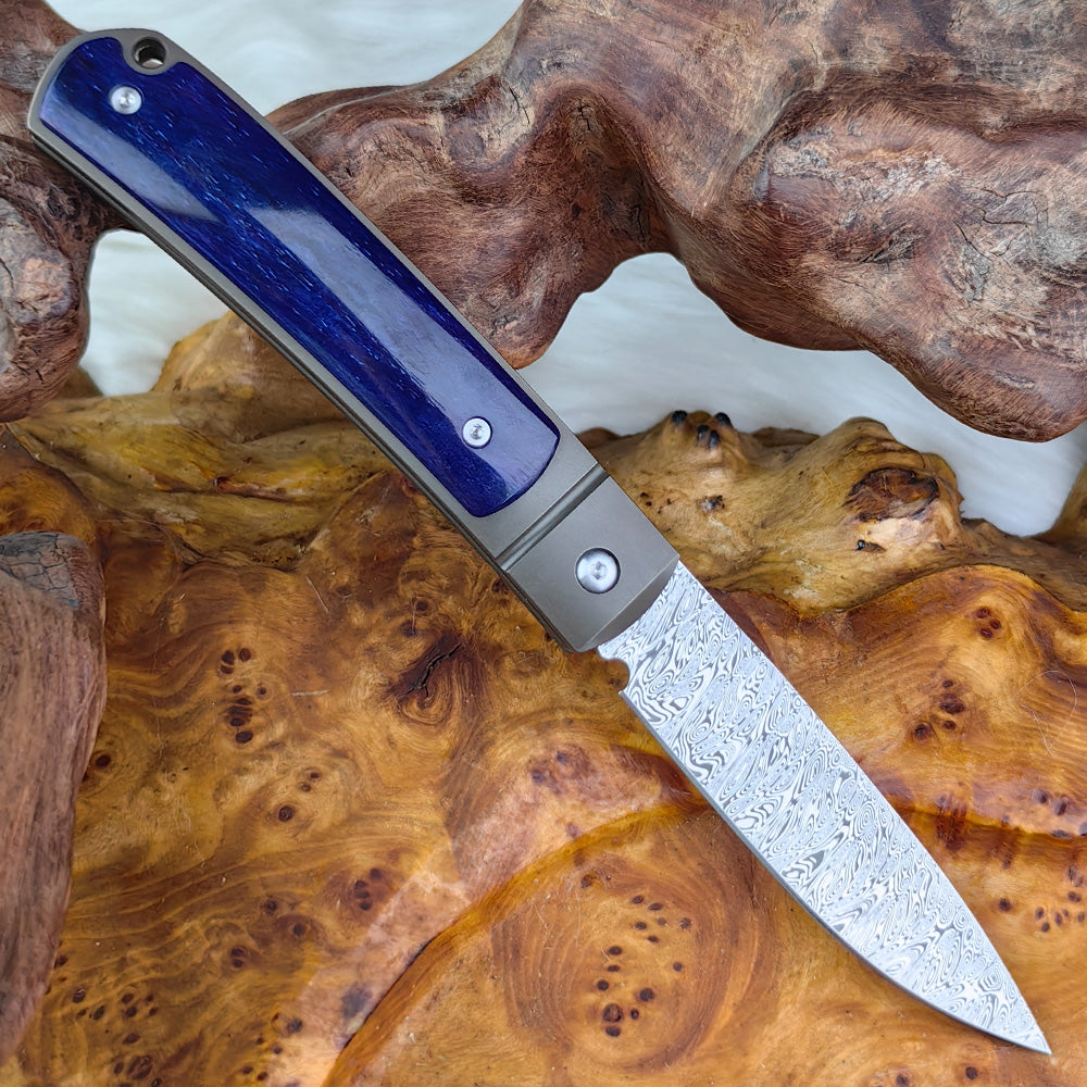 Are Zieba Knives Custom?