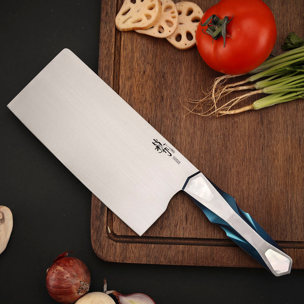 How Is a Chef Knife Measured?