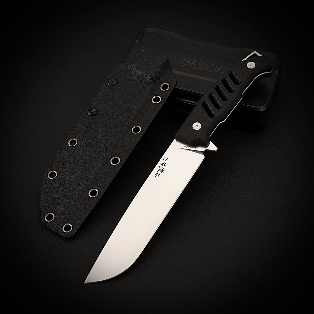 How to Put Blade in Milwaukee Utility Knife?