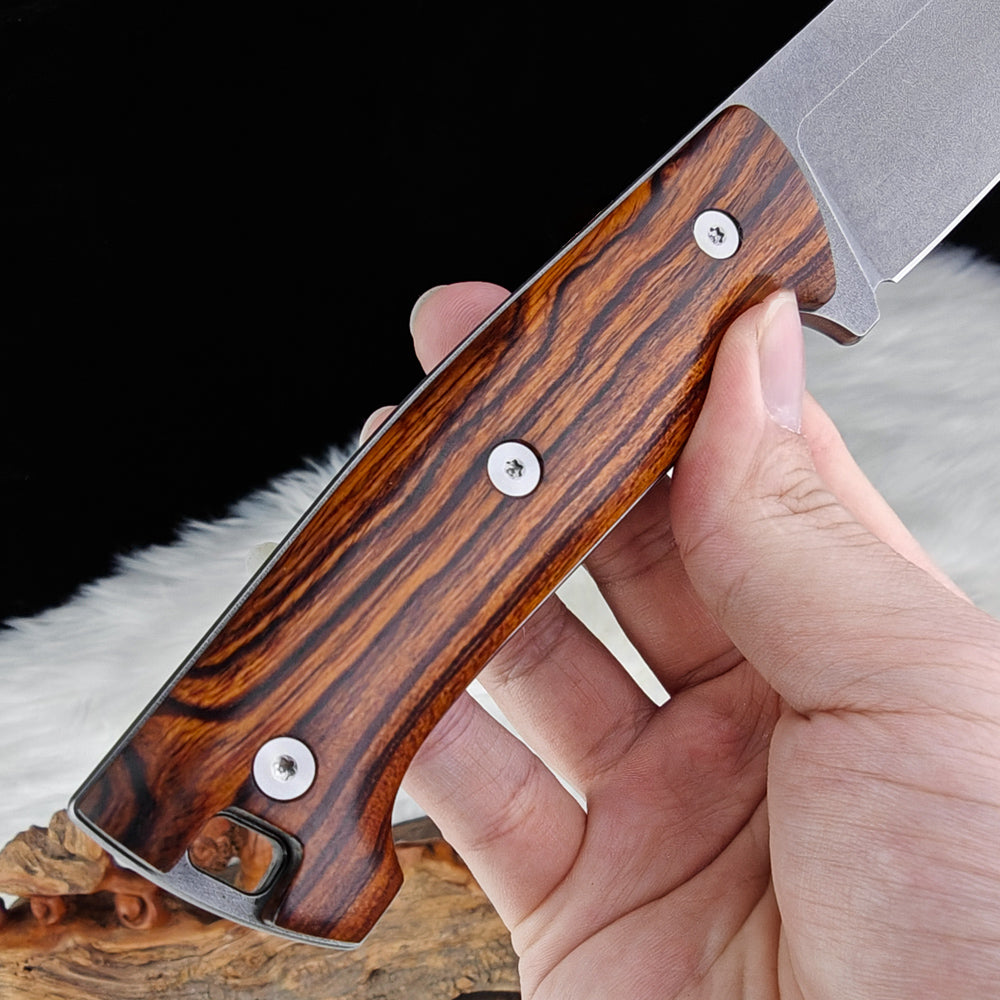 Full Tang Hunter in Wootz with Ironwood