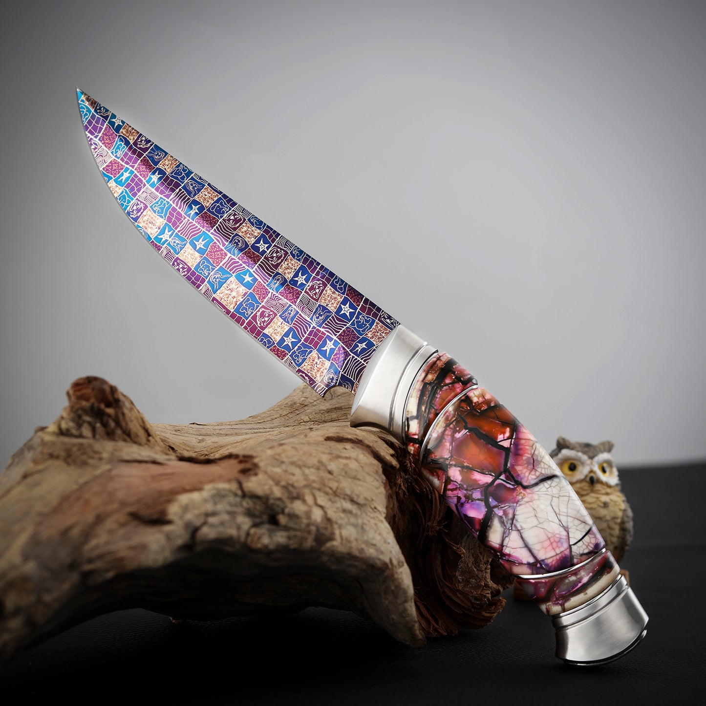 Custom Hunting Knife Mosaic Damascus Bluing Heat Treatment