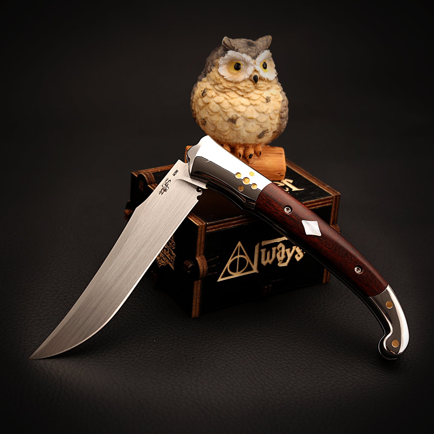 Laguiole Pocket Knife in M390 Steel, Ironwood