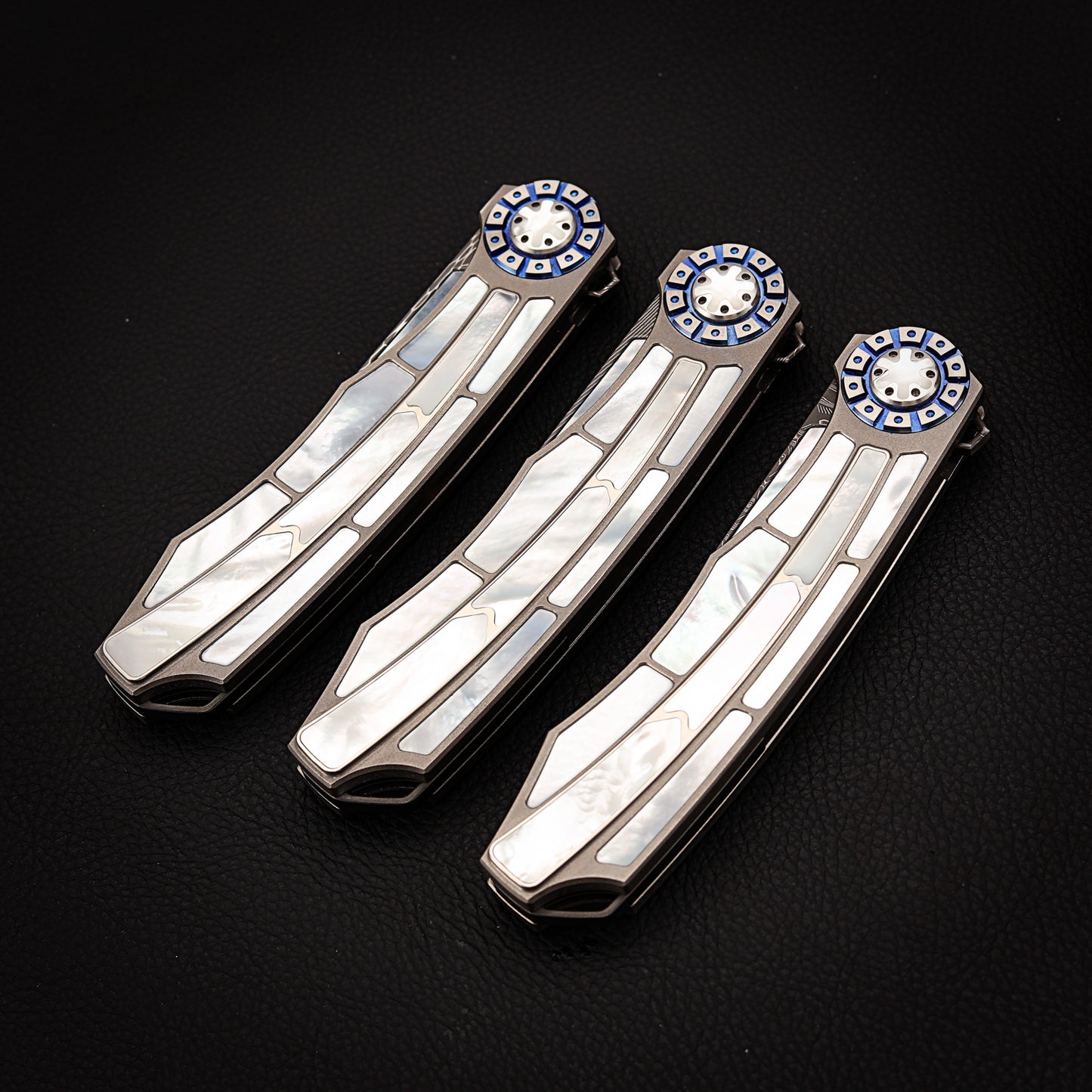 Custom Liner Lock Pocket Knife Forged Damascus Steel Inlaid with Mother of Pearl