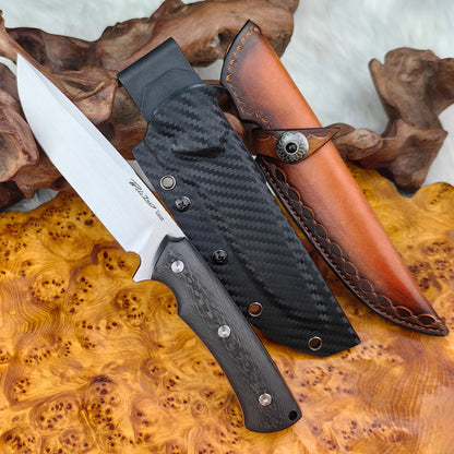 Drop Point Hunter in Vanax SuperClean Steel with Carbon Fiber