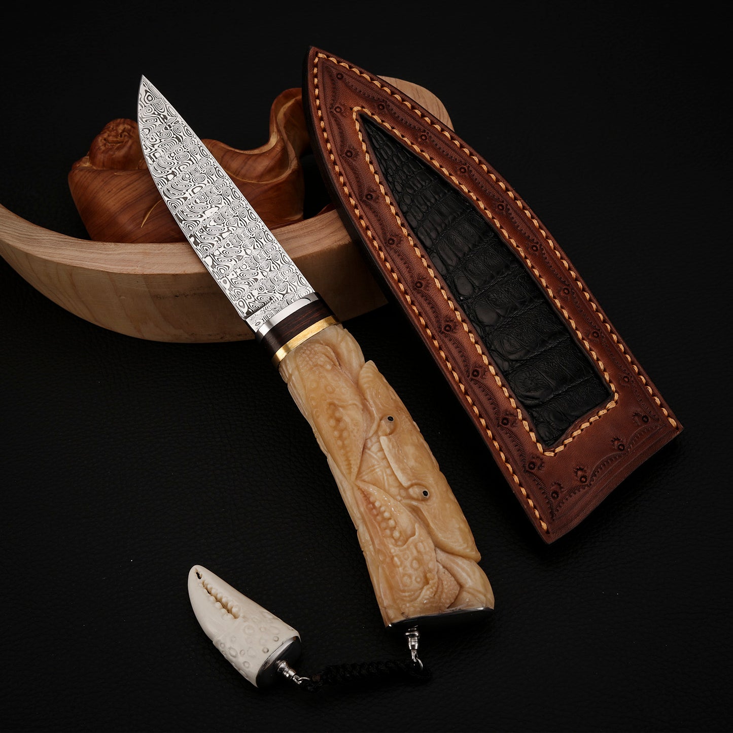 Crab Knife Damasteel Antler Handle