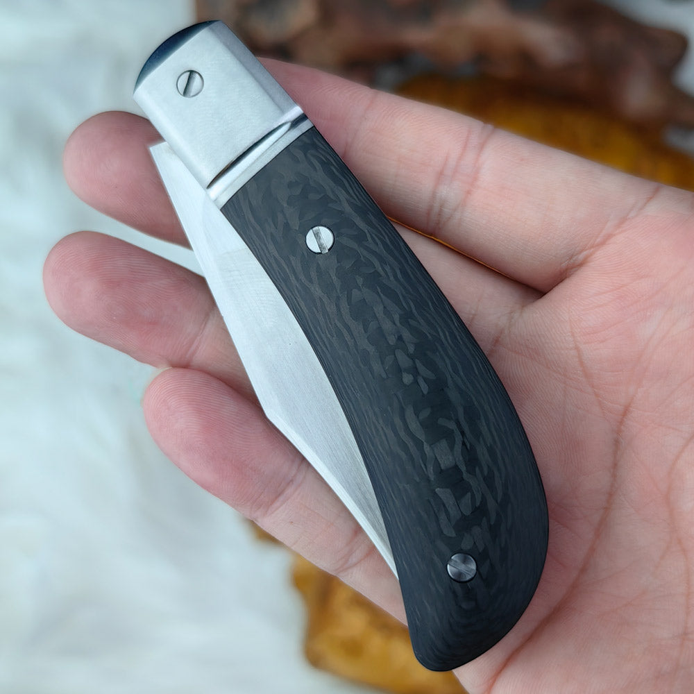 Slip Joint Pocket Knife in M390 with Carbon Fiber