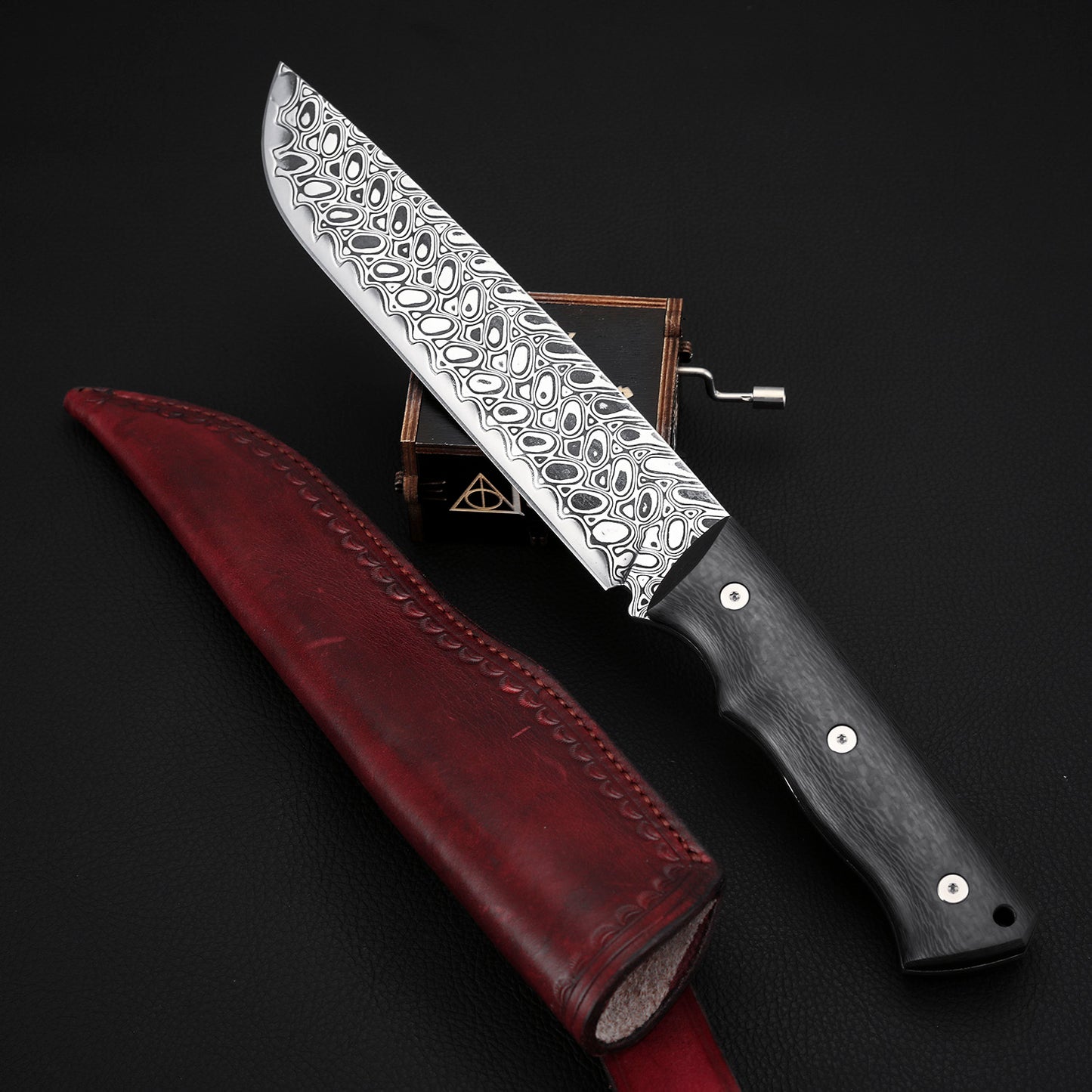 Damacore Knife DC18N 6.9" Hunter with Carbon Fiber