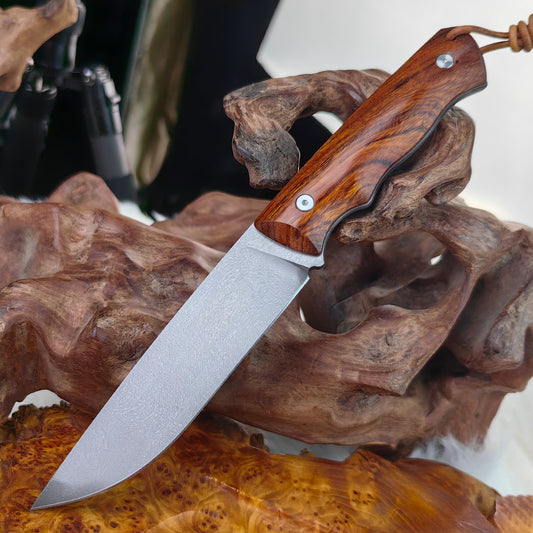 5" Hunter in Wootz with Ironwood