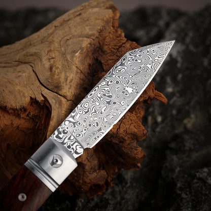Slip Joint Pocket Knife in Damascus Steel with Carbon Fiber
