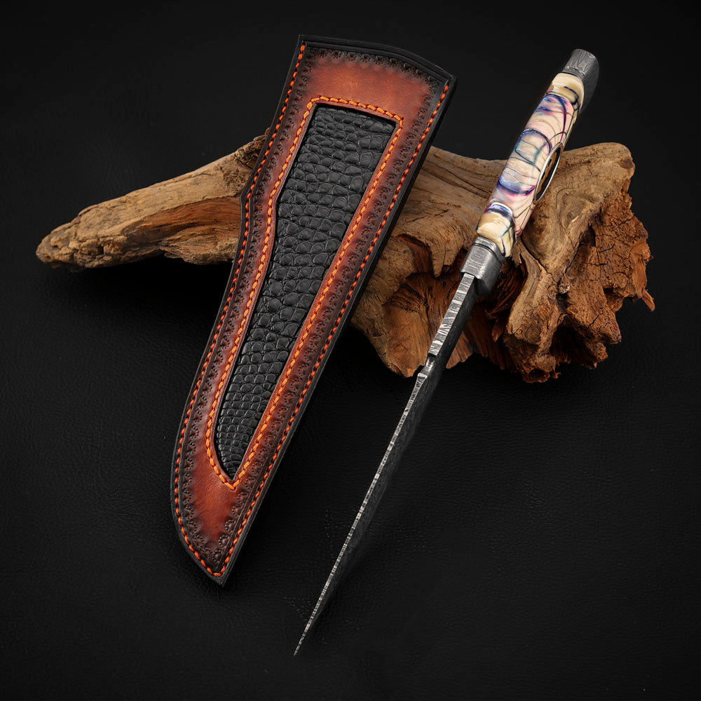 Hand-forged and Welded Damascus Steel Hunting Knife