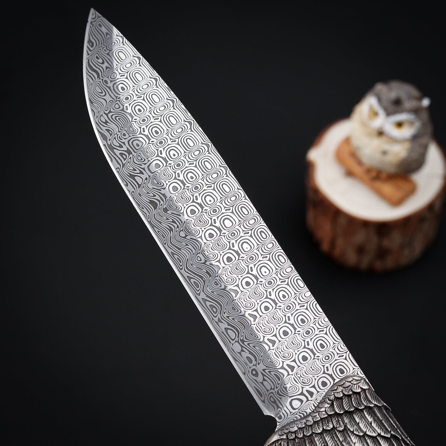 Silver Eagle Fixed Blade Knife in Damasteel