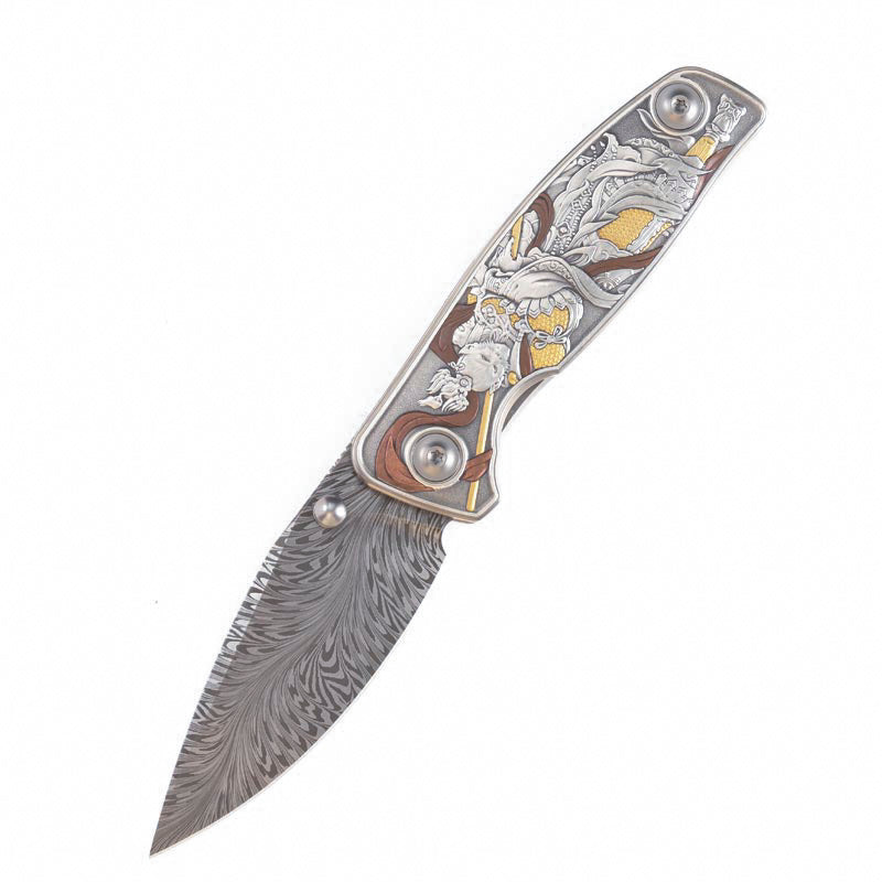 Monkey King Hand-Engraved Folder in Feather Damascus